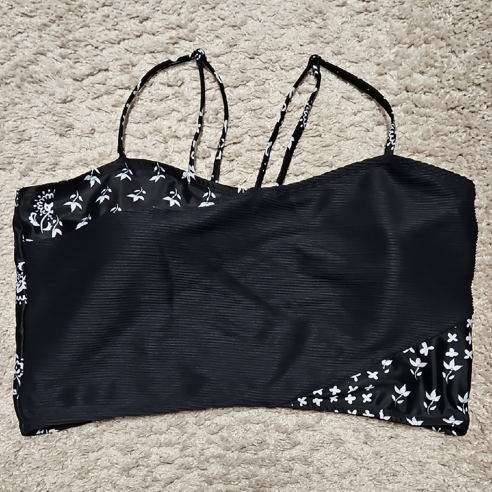 Nani Avalin Black and White Floral Swim Top